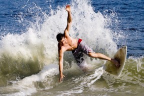 世界杯后：球迷自发组织“为老球迷口述世界杯史”项目 记录上一代记忆