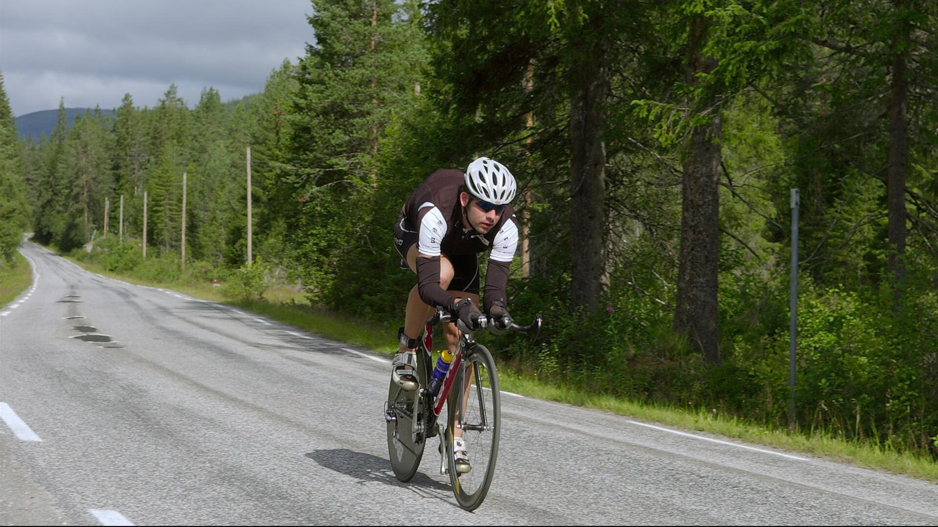 开云体育链接-中国男篮重点演练挡拆配合 提高战术执行效率，中国男篮断档  第1张